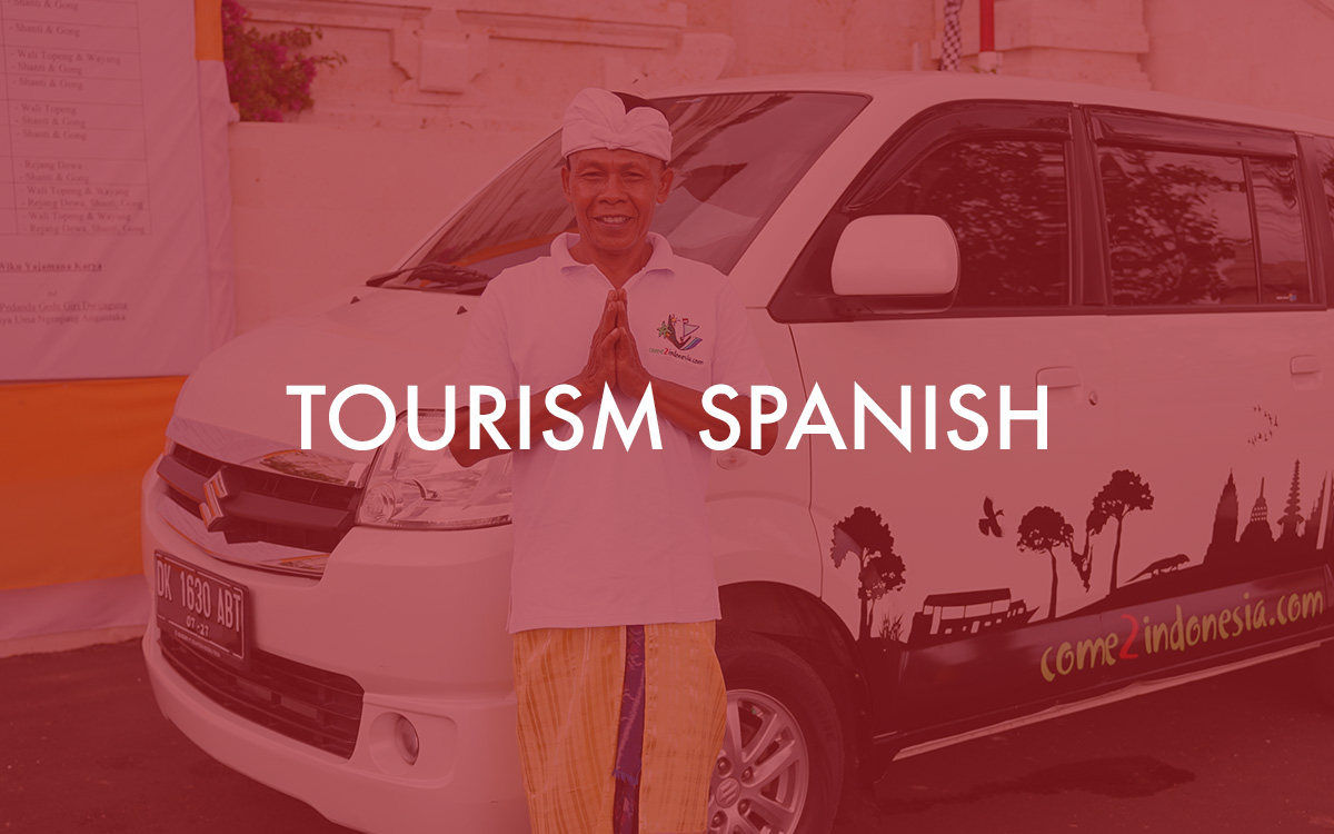 Tourism and hospitality professionals practising Spanish in Bali