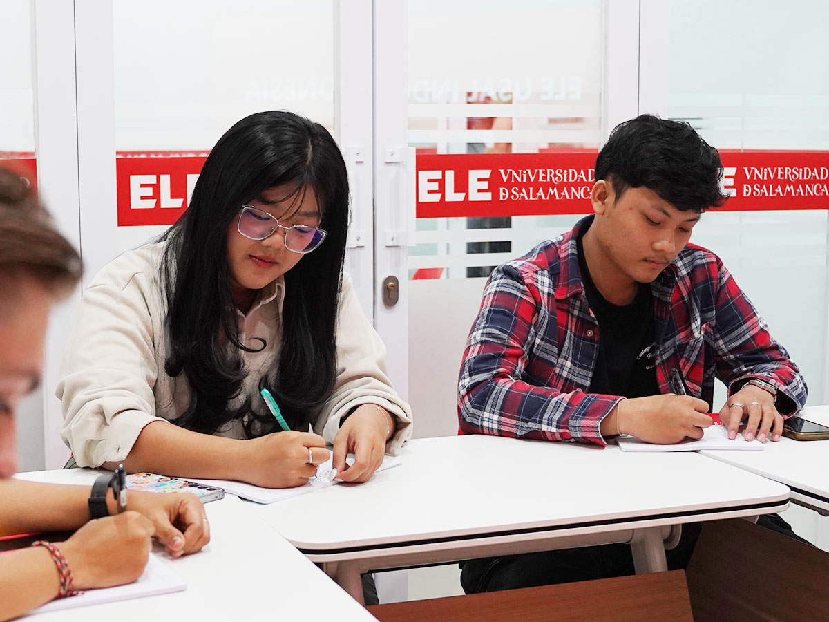DELE Spanish examinations for school-age learners