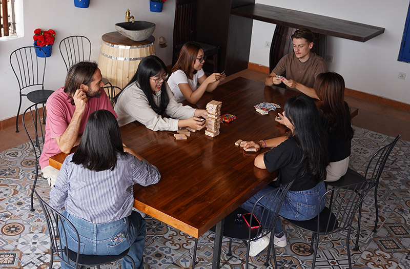 Spanish food music and games activity